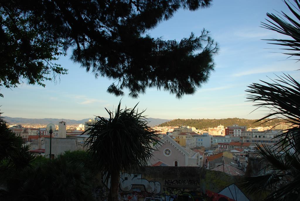 Appartamento Il Lilla Cagliari Bagian luar foto