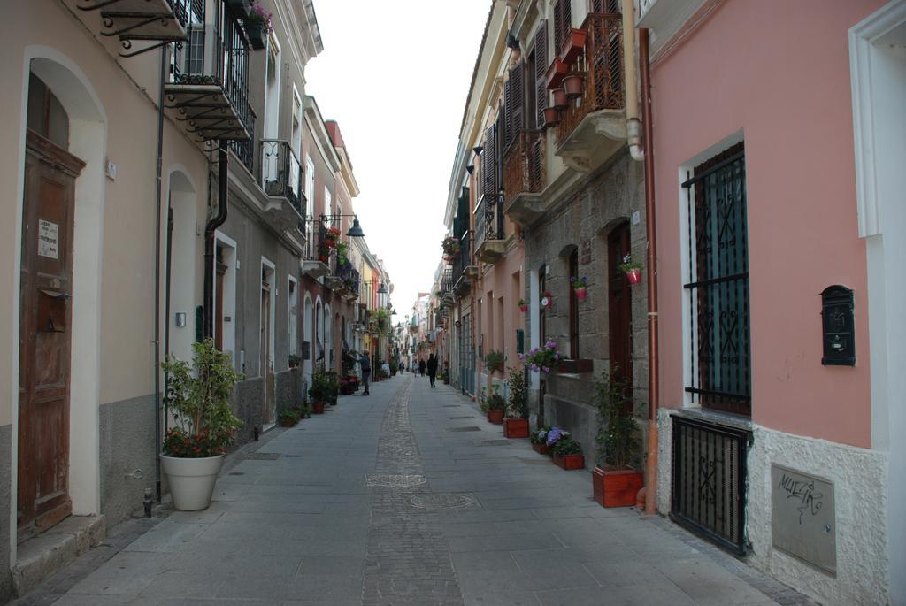 Appartamento Il Lilla Cagliari Bagian luar foto